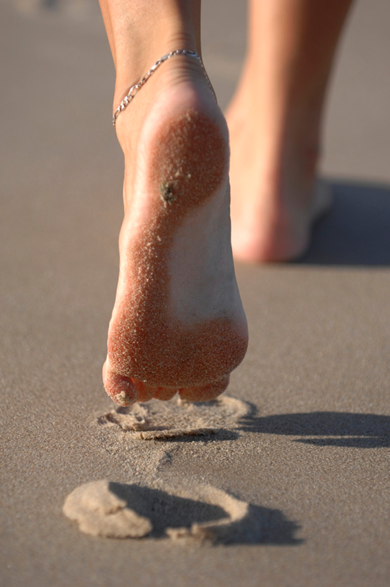 walking on beach / image from Microsoft Publisher